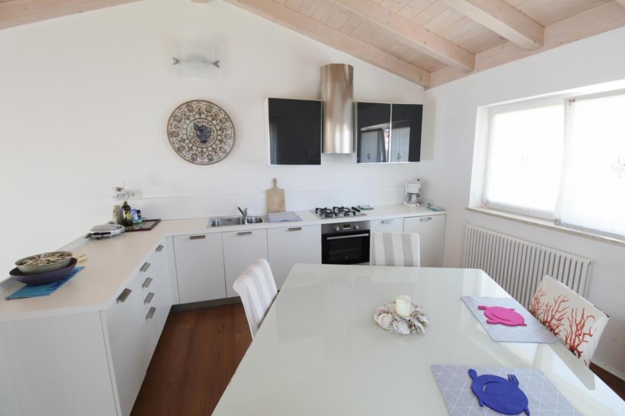 Istrian Villa With Unique Sea View Ловречица Экстерьер фото